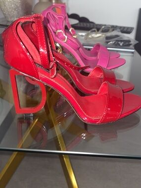 D • G • please read• new heels